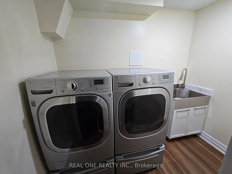 63 Boake Trl — Photo 8