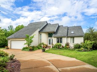 6858 Brockhurst Blvd, West Bloomfield, MI