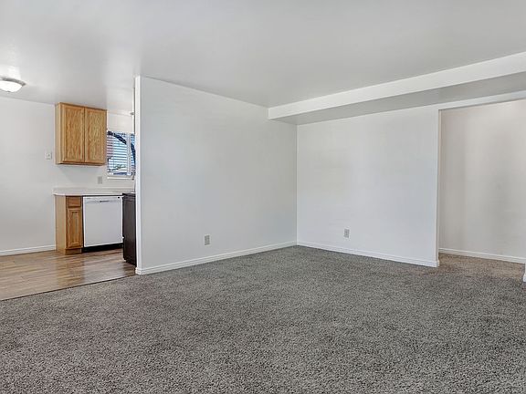 2x1 Living Room/Dining