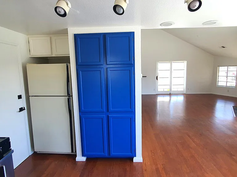 637 Rockledge St — Photo 7