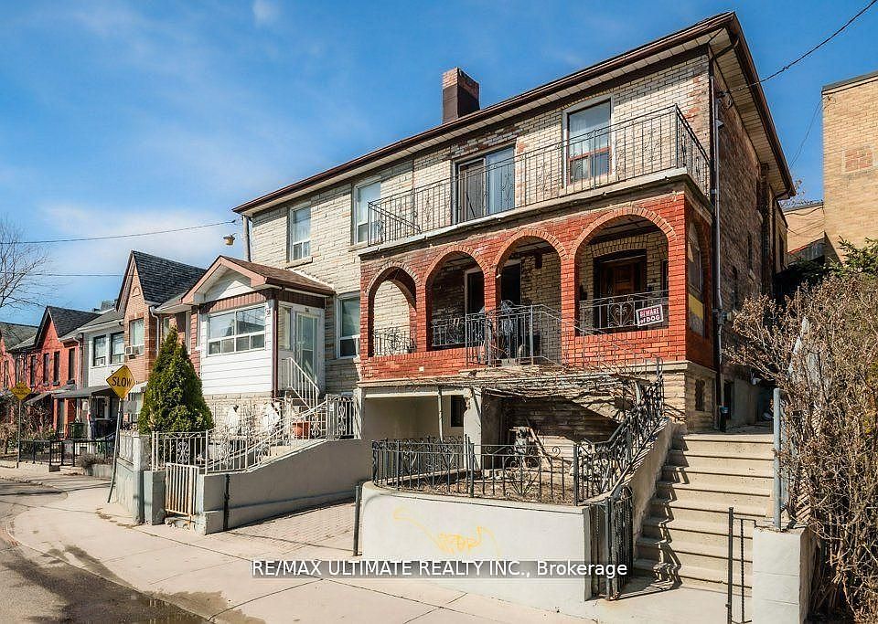 1st image of 34 Hickson St