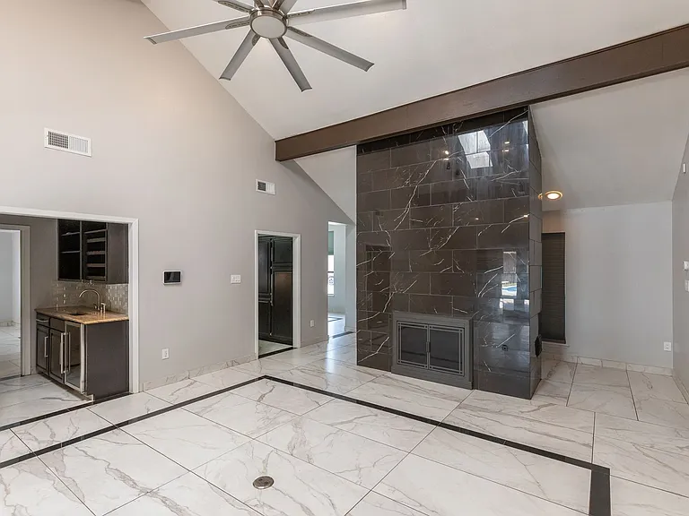 46 Augusta Dr — Photo 12