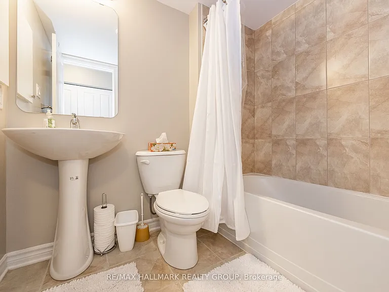 226 Kinghaven Cres — Photo 13