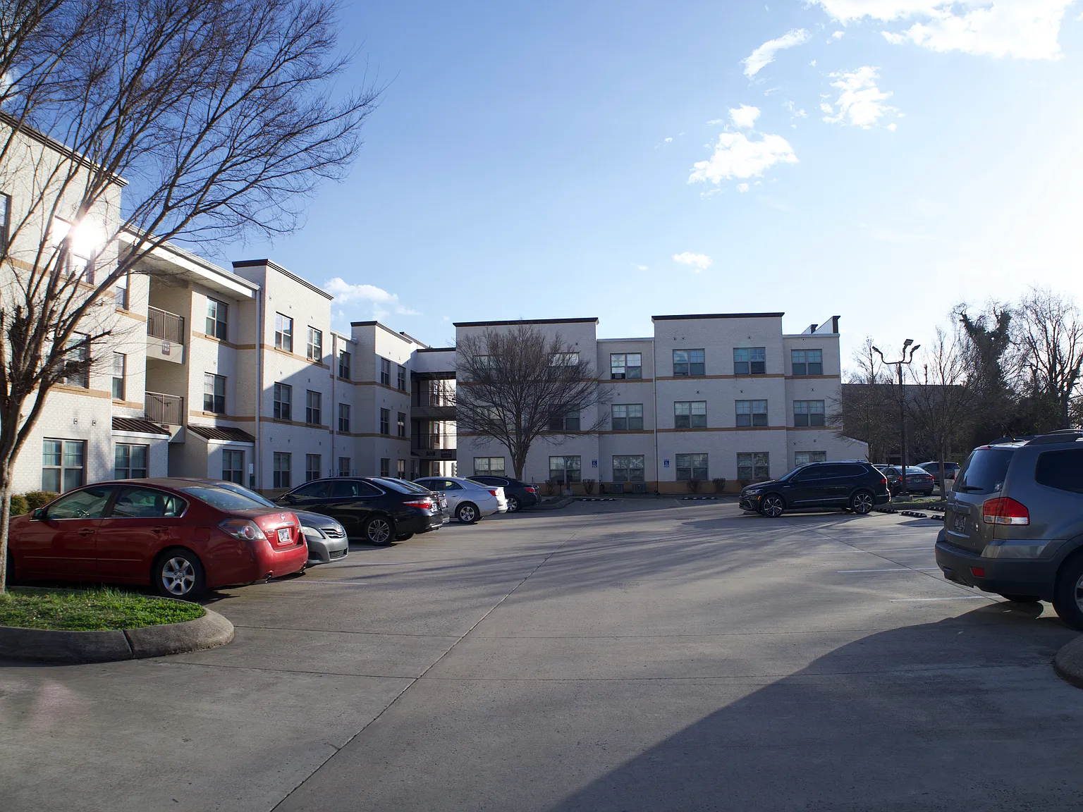 College Center Apartments — Photo 2