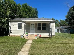 1118 Midway Ct, Marion, IL 62959