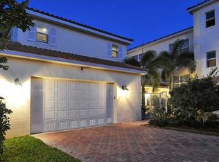 9927 Manatee Ave W, Bradenton, FL 34209