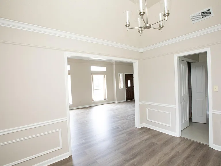 123 Braxton Way — Photo 6
