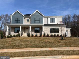 12326 Woody Ln, Gaithersburg, MD 20878