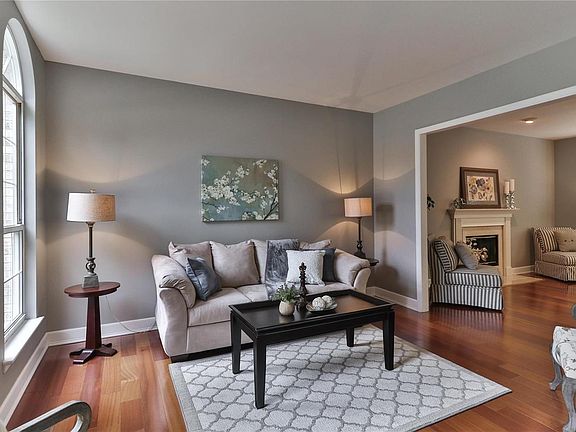 4th image of 418 Saint Thomas Isle Ln