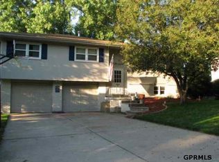 13311 S Slayton St, Omaha, NE 68138
