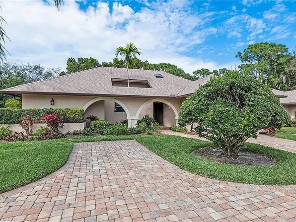 15500 Cedarwood LN, NAPLES, FL 34110