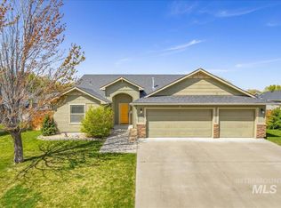 1061 SW Independence, Mountain Home, ID 83647