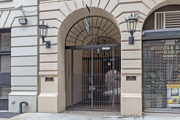 Rented by Keller Williams NYC | media 24