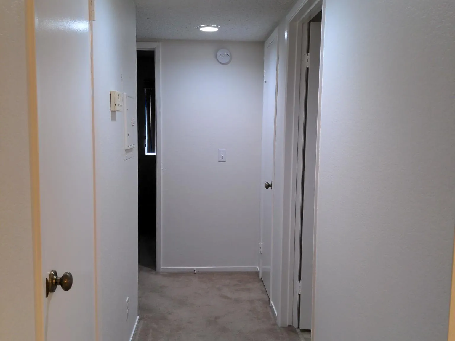 2 bed, 850 sqft, $2,200 — Photo 4