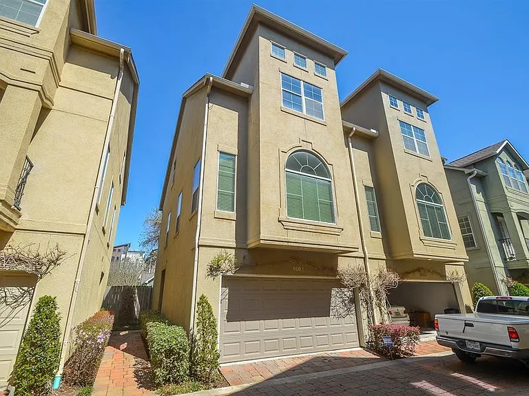 1608 Colorado St — Photo 26