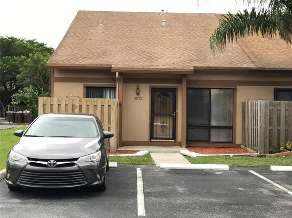 3672 NW 111th Ter, Sunrise, FL 33351