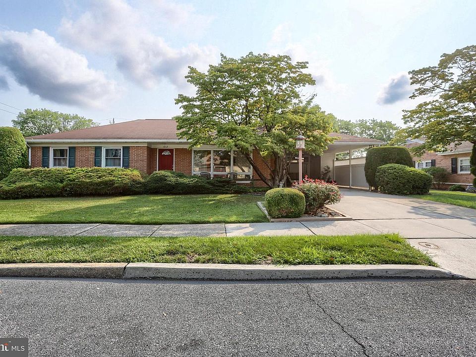 1st image of 612 Latshmere Dr W