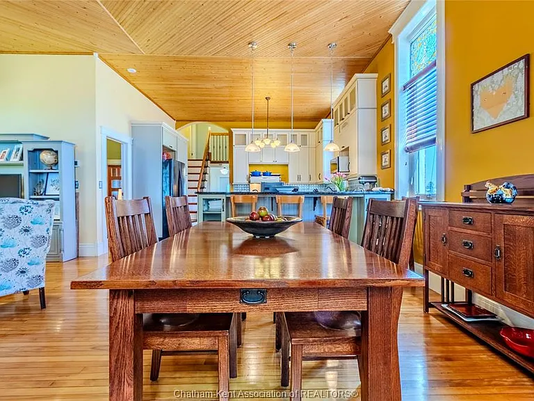 6630 Talbot Trl — Photo 12