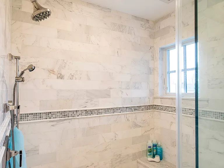 140 Pelletreau St — Photo 12