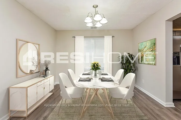 4 bed, 2.5 bath, 2200 sqft, $2,280 — Photo 4