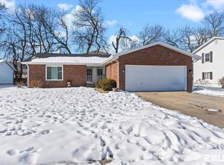 413 & 415 Avondale Dr, Springfield, IL 62704