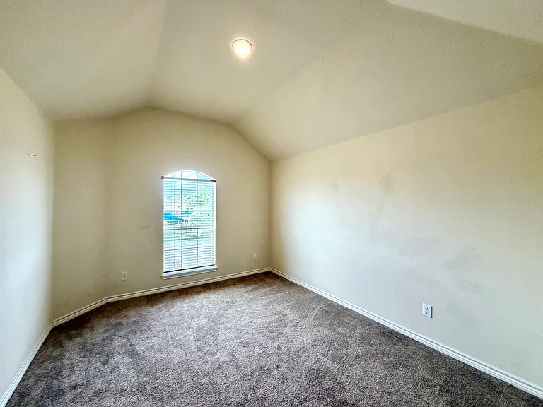 7204 Crane Dr — Photo 36