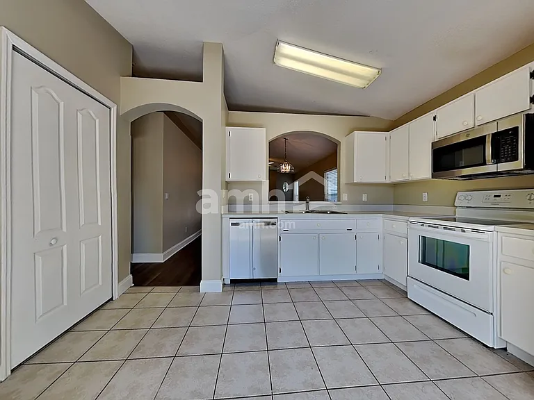 1739 Mosaic Forest Dr — Photo 4