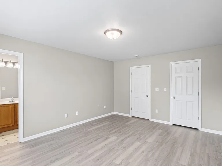5703 Candlewood Dr — Photo 10