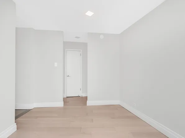 2500 Johnson Avenue 10A image 3 of 8