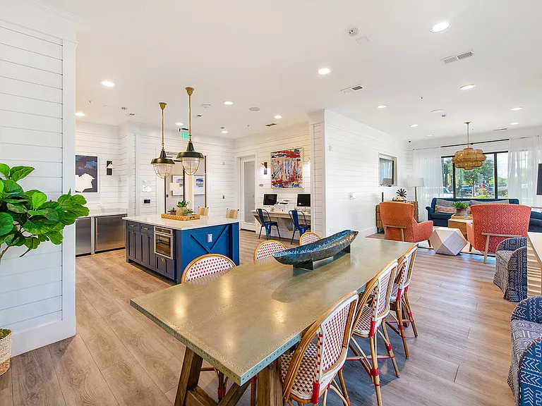 MAA 1201 Midtown — Photo 6