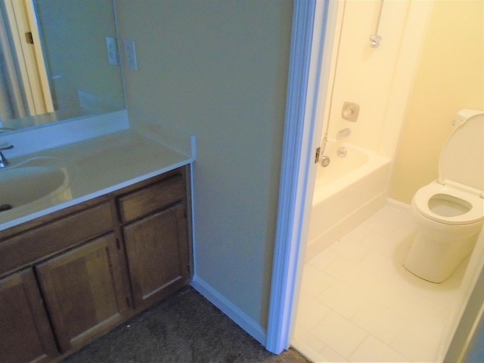 1st image of 5060 Whitewater Dr