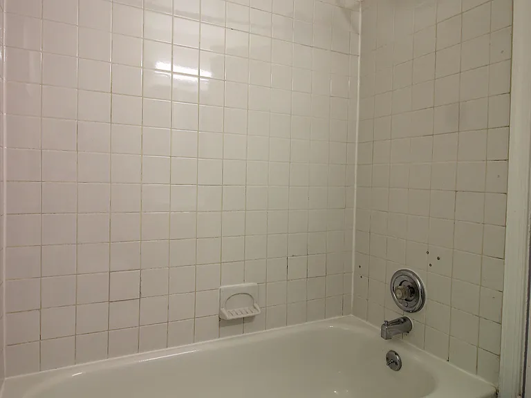 3719 Kemper Rd — Photo 18