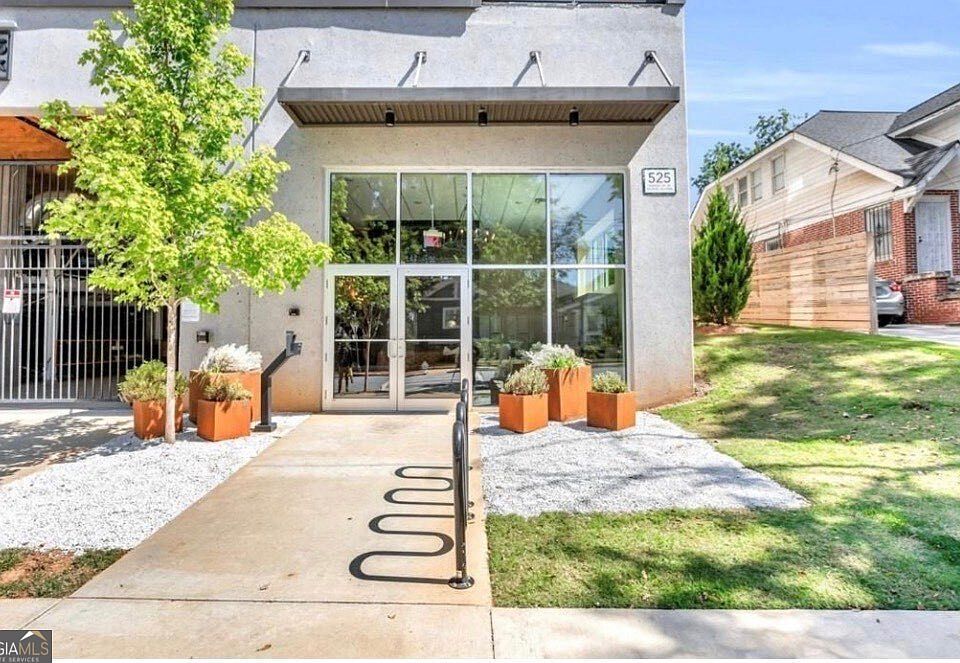 1st image of 525 Parkway Dr NE #312