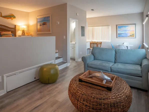364 Bluefish Dr APT 206, Fort Walton Beach, FL 32548
