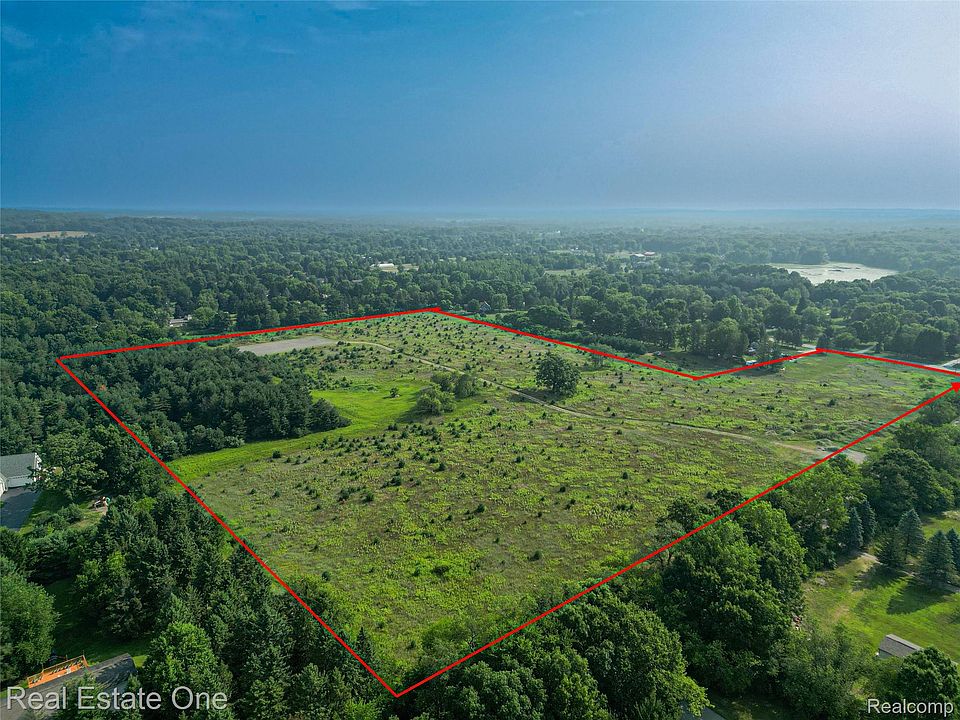 1st image of 1915 N Hickory Ridge Rd