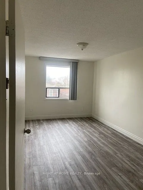 2 bed, $2,500 — Photo 3