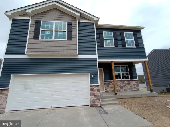 5309 Valley View Rd, Spring Grove, PA 17362