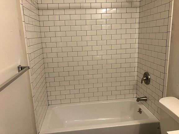 4th image of 3839 Center St APT 28