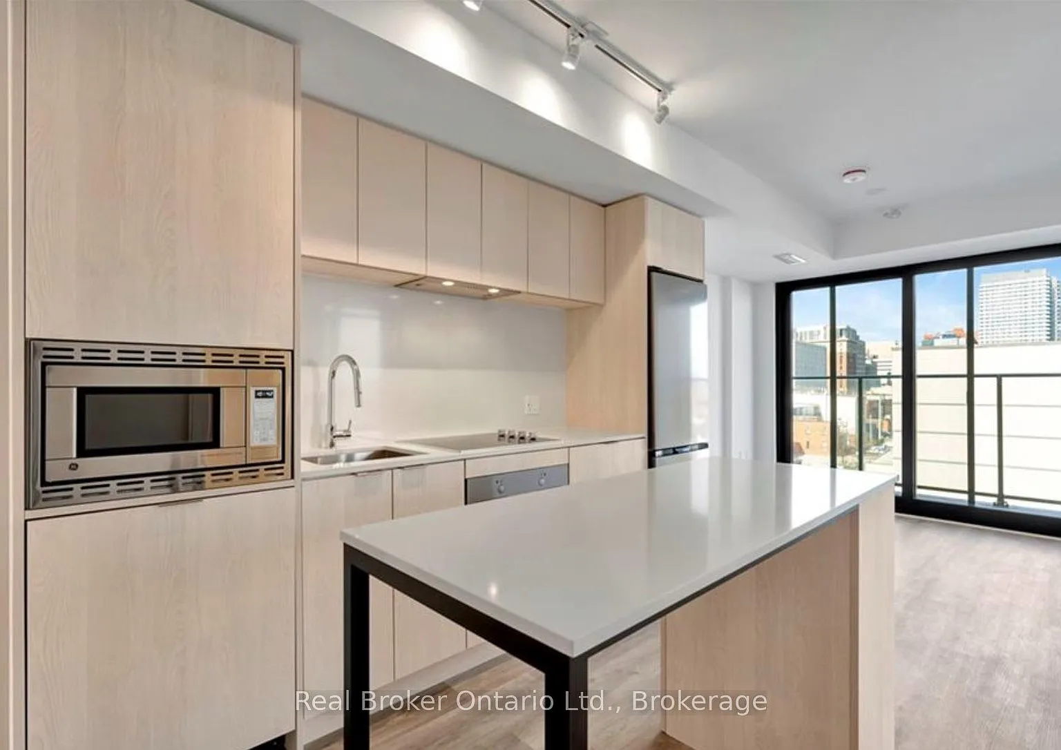 2 bed, $2,000 — Photo 1