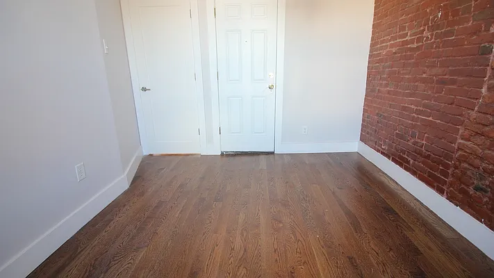 Rented by Nooklyn NYC LLC | media 14