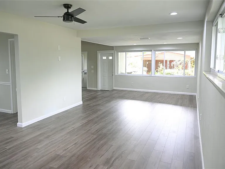 509 Herchel Dr — Photo 8