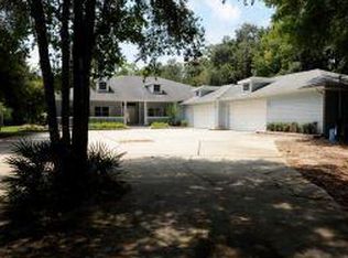 30 Captains Cove Rd, Inglis, FL 34449