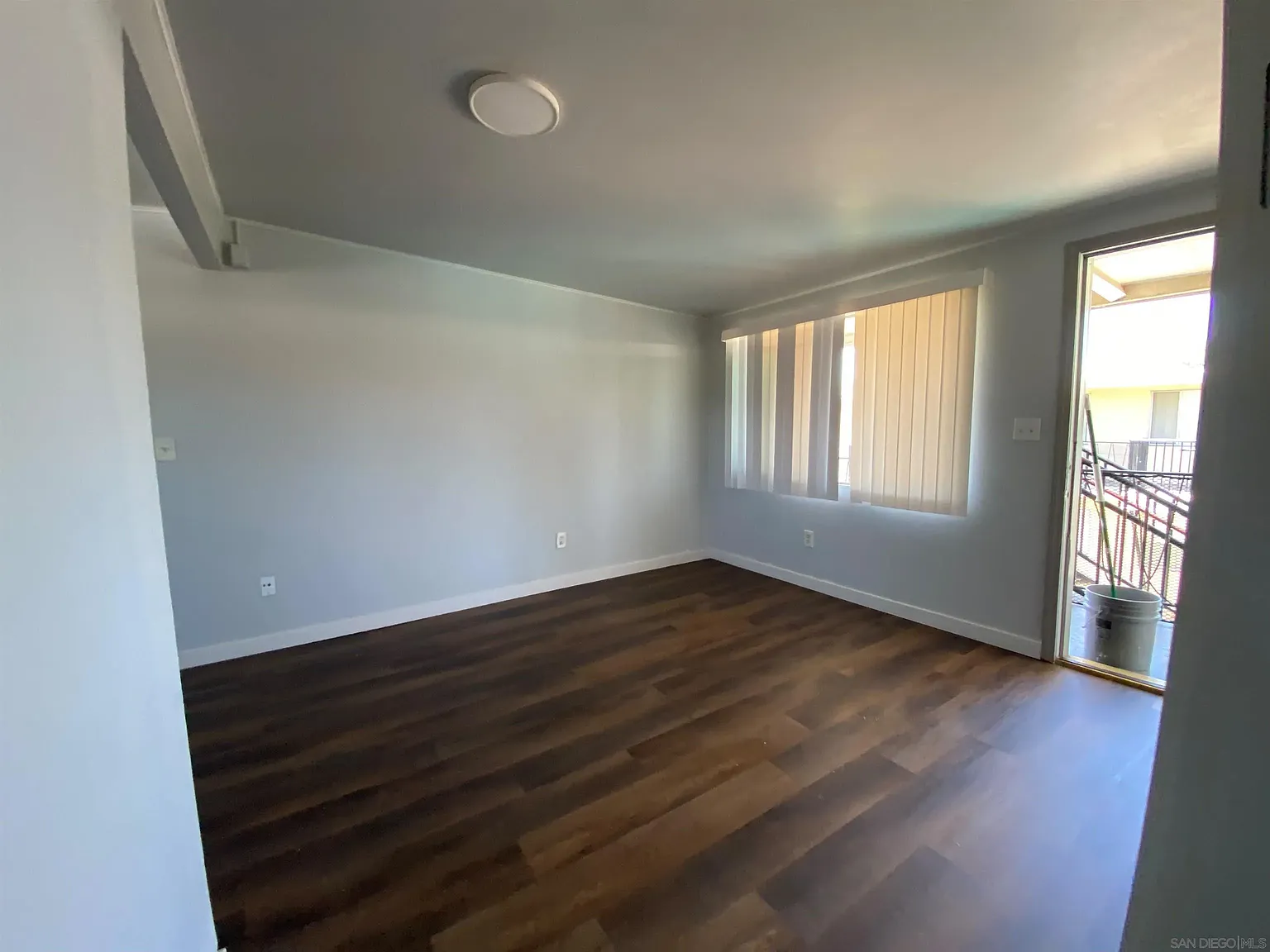 2 bed, 1.0 bath, 700 sqft, $1,850 — Photo 3