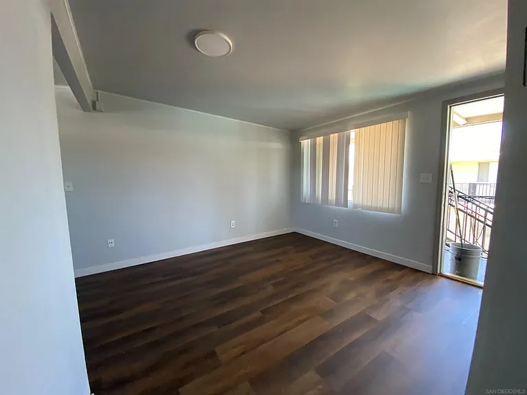 532 N 1st St N #I — Photo 3