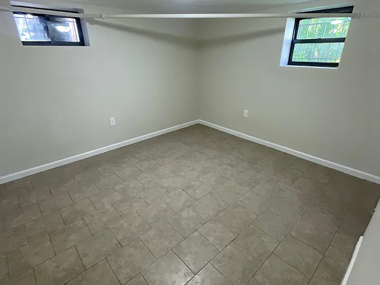 179 Ellis Ave #G1 — Photo 2