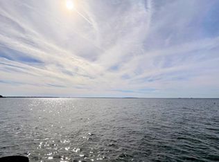 105 Mourning Dove Dr, Bonneau, SC 29431