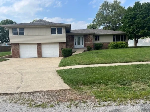 602 E Virginia Ave, Effingham, IL 62401