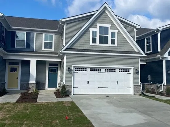 23089 Retreat Ln, Carrollton, VA 23314