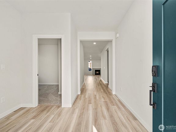 4th image of 5970 Thornhill Avenue SW