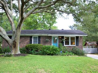 1589 Westwood Dr, Charleston, SC 29412